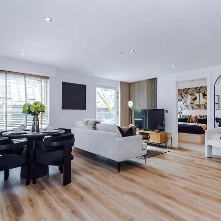 Apartment Luxury 2 Bed Penthouse - Balcony - Free Parking Leeds (West Yorkshire)